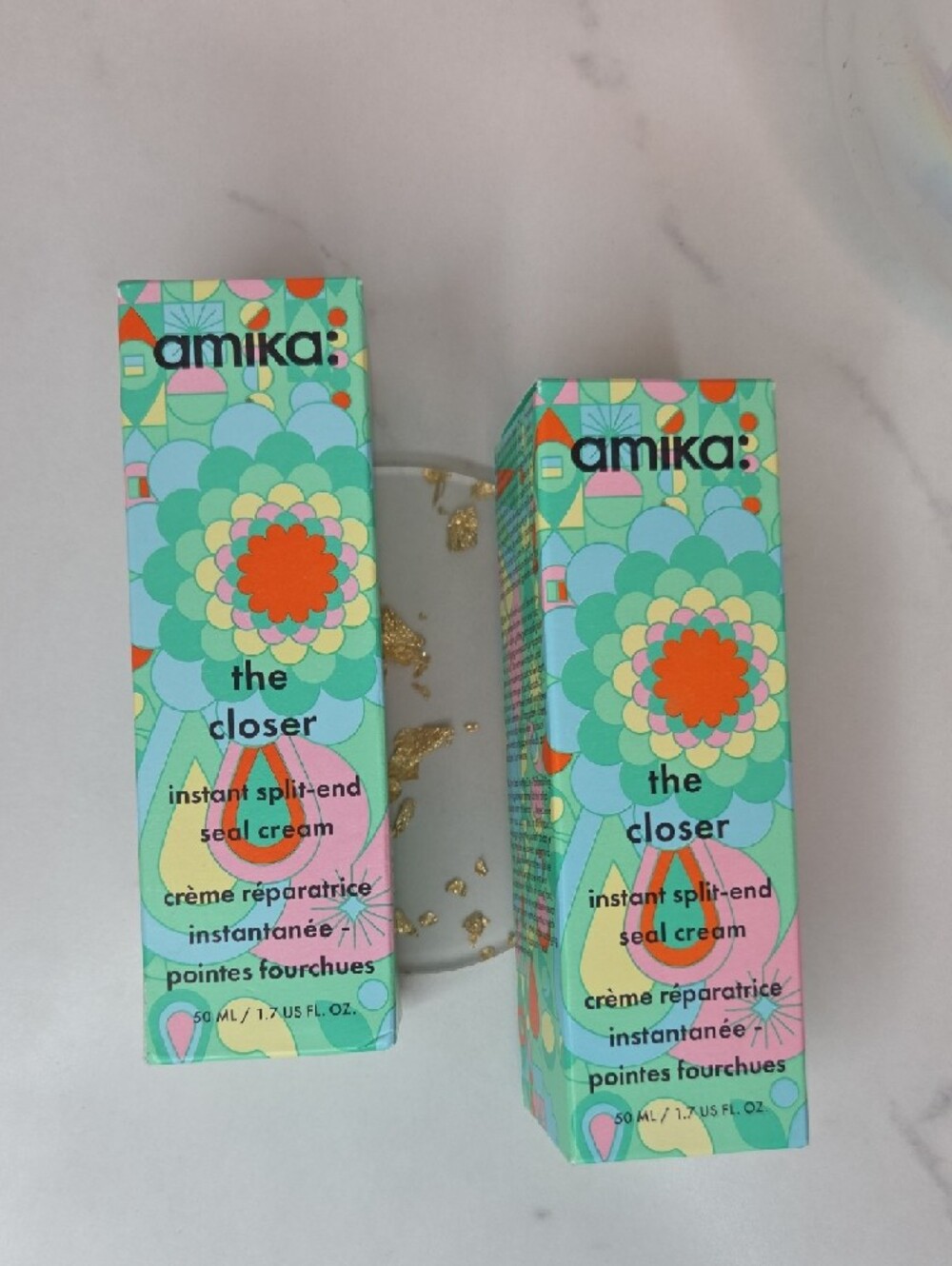 Amika The Closer Instant Split-End Seal Cream. This is a lightweight, 2-in-1 - Picture 2 of 2